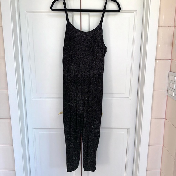 Alice + Olivia Zahara Glitter Cropped Jumpsuit - Picture 8 of 15